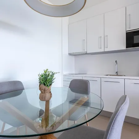 Intempo By Holuxe - 325 - 32nd Floor דירה
